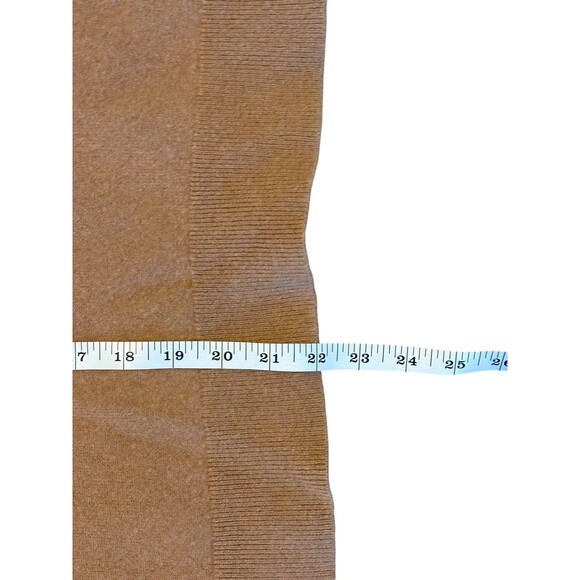 Quince 100% Mongolian Cashmere V-Neck Sweater Women's ~M/L Camel Minimalist - Picture 15 of 15